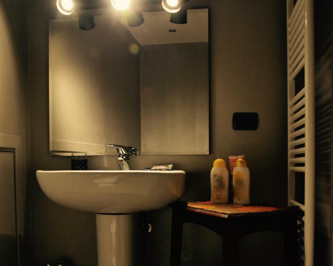 18 Alfieri Apartment Turin Ngoại thất bức ảnh